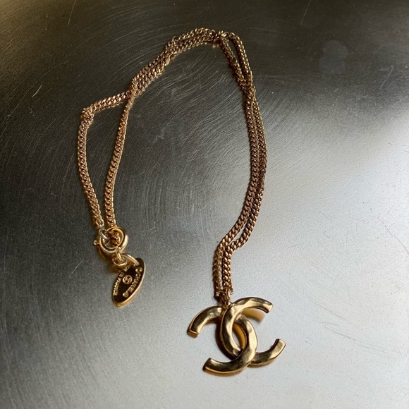 Certified Authentic vintage Chanel necklace - Picture 6 of 16